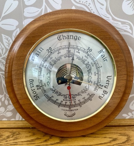 Vintage daymaster aneroid - vintage,