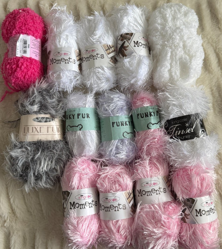 Wool yarn bundle of - wool/yarn,