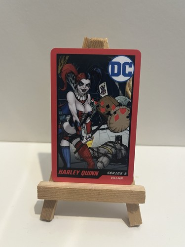 Comics arcade coin pusher - coin,