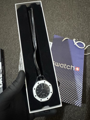 Swatch ocho negro with - negro,