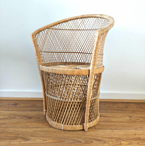 Vintage wicker peacock tub - wicker,