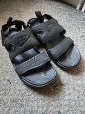 Black Nike Sandals Size 6.5