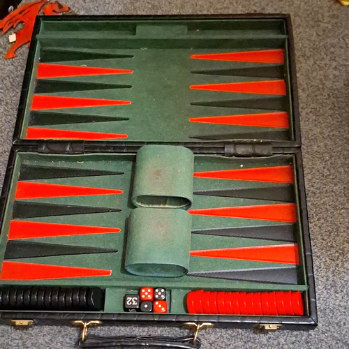Backgammon travel set black - backgammon,
