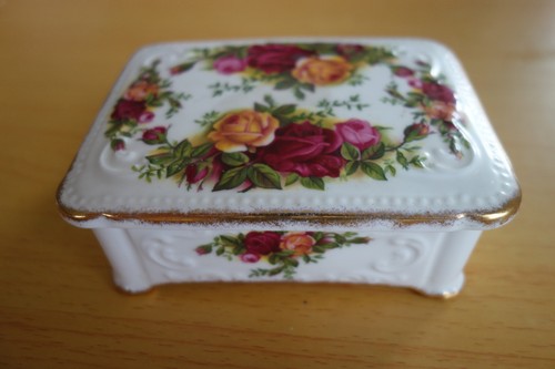 Royal albert old - albert, country