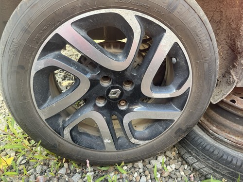 Renault captur alloy wheel - 17",