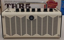 Yamaha THR5 Portable Guitar