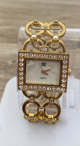 Gold tone quartz - ej,