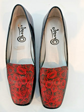 Icon Wearable Art Woman Shoe