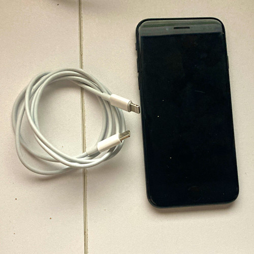 Apple iphone 64gb - se, (2nd