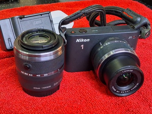 Nikon digital camera - nikon, j1