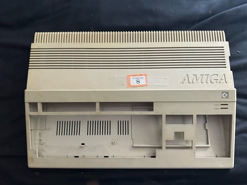 Commodore amiga 500 case - commodore,