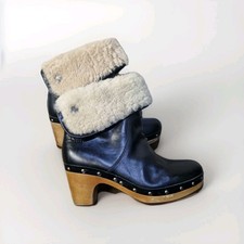 UGG® AUSTRALIA LYNNEA BLACK
