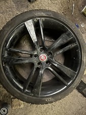 JAGUAR F-TYPE 20” CYCLONE WHEEL GLOSS BLACK WITH PIRELLI 6mm TYRE 9J