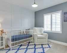 Shabby Chic Design Studio - Plain Pale Blue - Nursery Wallpaper - 51137031