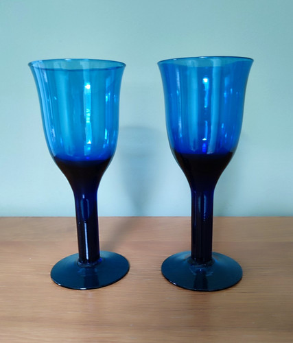 Vintage cobalt blue - vintage, wine
