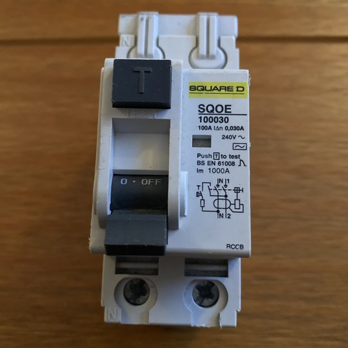 Square 100 amp 30ma - d,