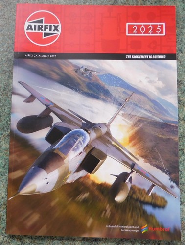 Preowned airfix catalogue - airfix, 2025