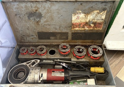 Ridgid 690 110 volt - , handheld