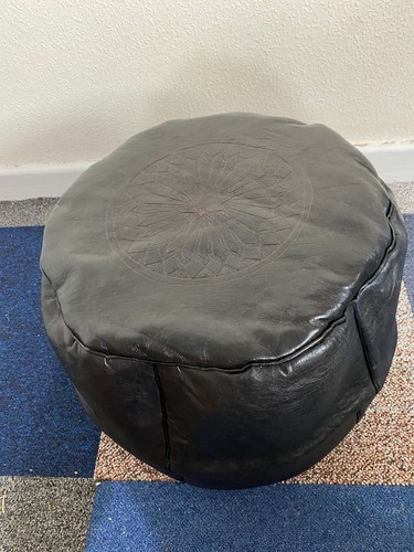 Handmade moroccan black pouffe - black,