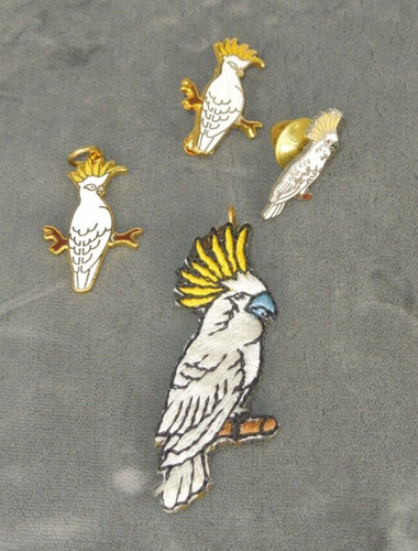 New yellow crested cockatoo - new,