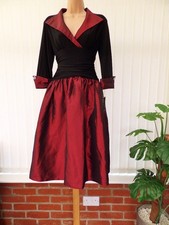 JESSICA HOWARD BLACK DARK RED