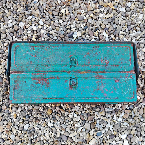 Vintage green metal cantilever - vintage,