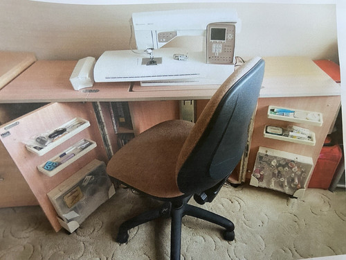 Horn sewing table - sewing, chair