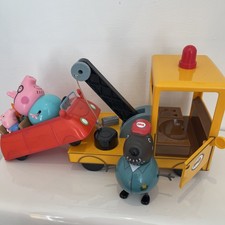 Peppa Pig Breakdown Tow Truck