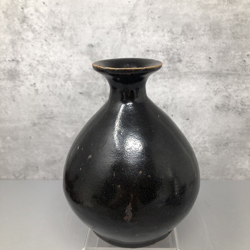 Antique chinese wine bottle - bottle,