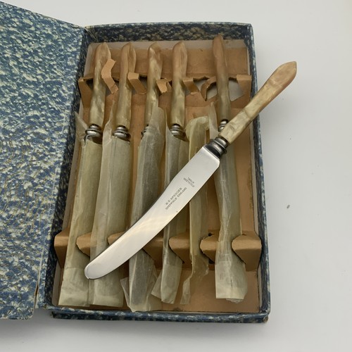Vintage tea knives mother - tea,