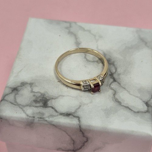 Vtg 9ct yellow gold - yellow, cut