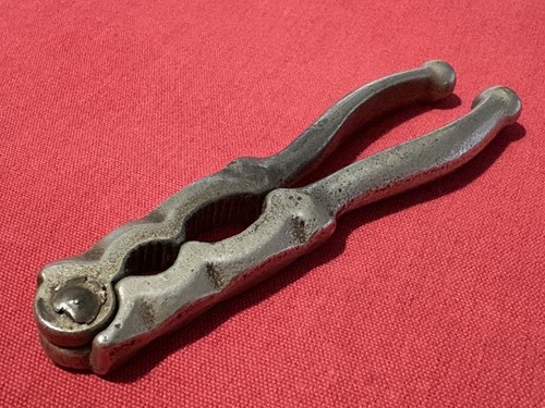 Vintage antique pocket sized - vintage/antique, pocket-sized