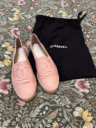 Genuine chanel pastel pink - chanel,