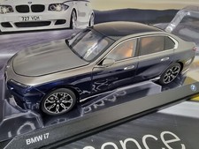 NEW MINICHAMPS BMW MINIATURE i7 OXIDE GREY BLUE DIECAST MODEL 1:18 80435B54CC7