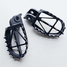 DRC Ultra-Wide Foot Pegs (KTM