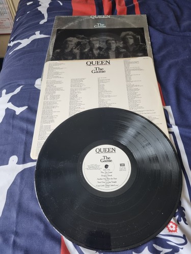 Queen the game - queen,