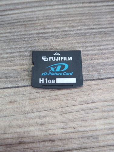 1gb fujifilm memory card 1 - 1gb,