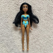 Disney Aladdin Jasmine Fashion Doll