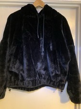 Woman’s Zara Black Faux Fur