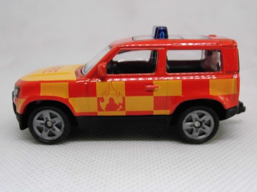 Bo198 siku 1568 land rover - -,