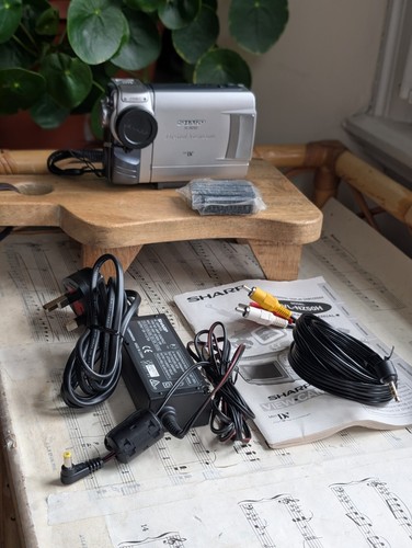 Sharp nz50 handheld - vl-nz50,