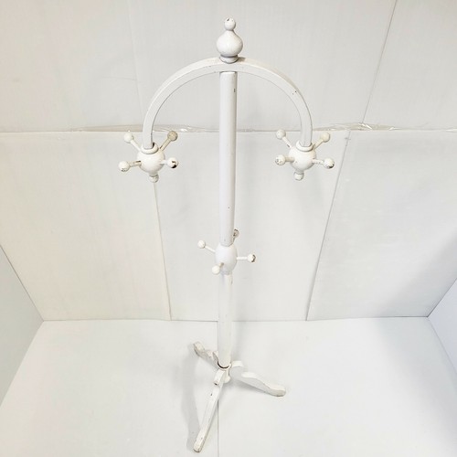 Vintage lacquered white wood - white,