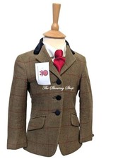 CHILDS SHOWING SELECTION BROWN