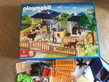 PLAYMOBIL  4344 ANIMAL CLINIC VET Complete