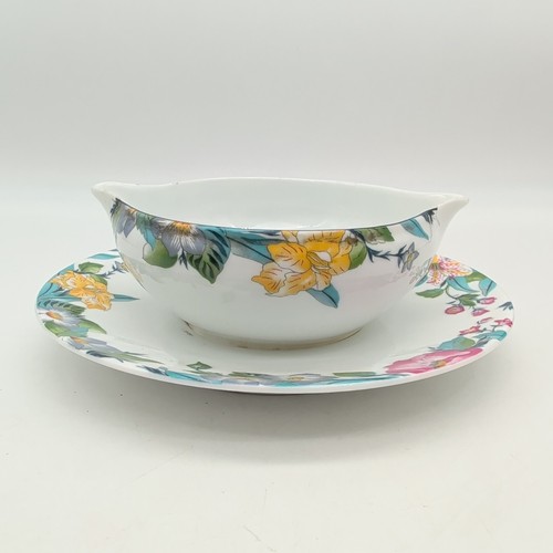 Samie gravy sauce boat - gravy,