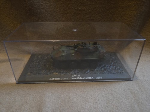 Die cast tank - -,