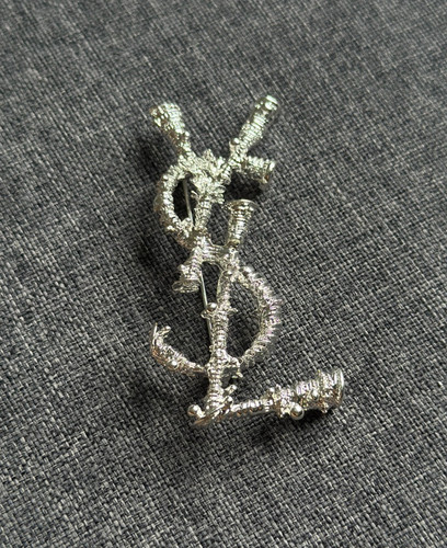 Saint laurent ysl - saint,