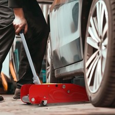 Low Profile Floor Jack with
