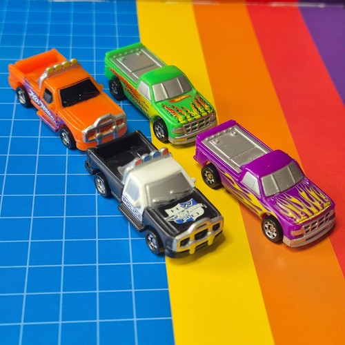Hot wheels planet micro - wheels, pickup