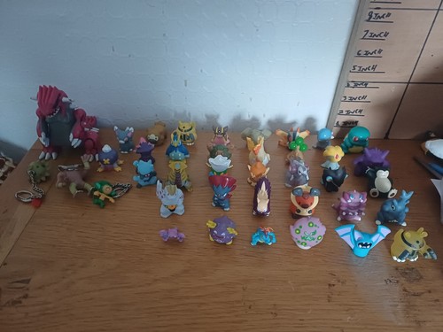 Tomy pokemon toy - toy, bundle